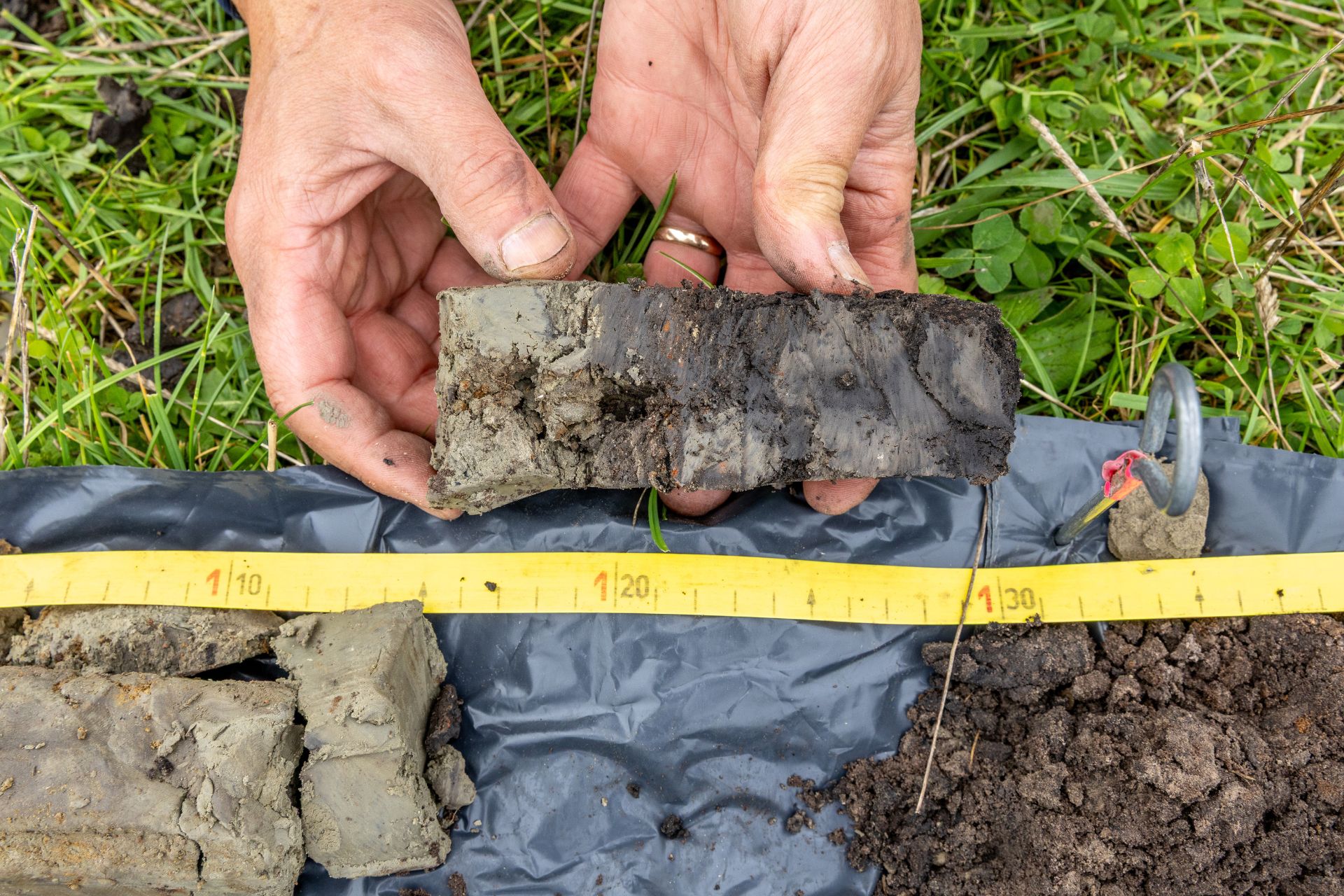 Een stukje Romeins landschap in handen: voor het eerst na bijna 2.000 jaar weer te zien.