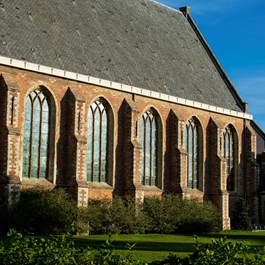 De Jacobuskerk in Renesse. Een gotische kerk gebouwd in de zestiende eeuw.
