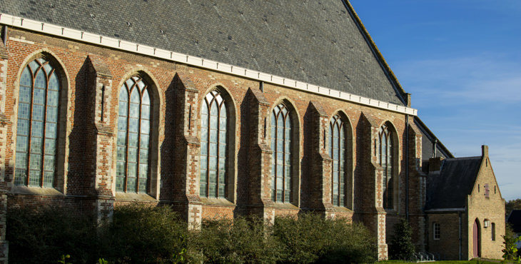 De Jacobuskerk in Renesse. Een gotische kerk gebouwd in de zestiende eeuw.