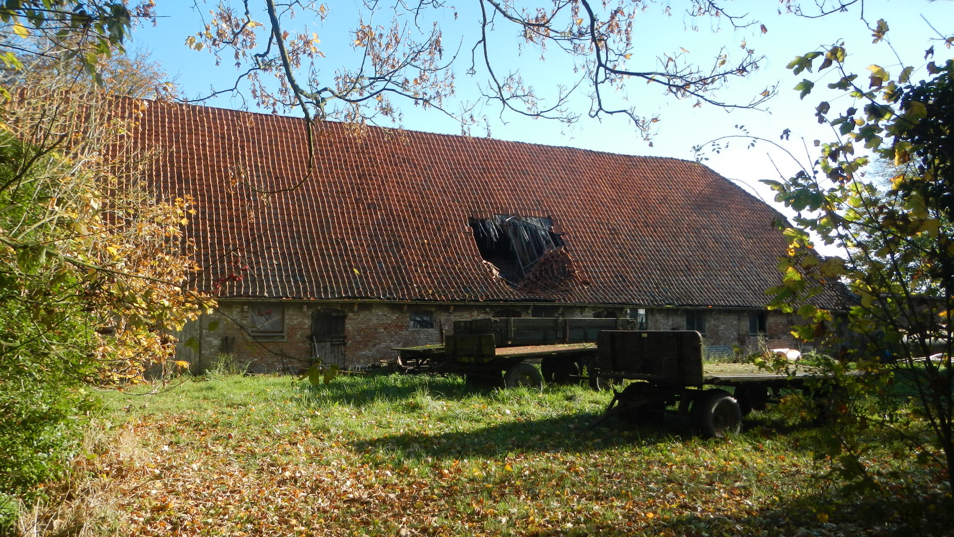 Vervallen boerderij in Baarsdorp.