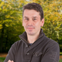 Adviserend Senior KNA-archeoloog van Erfgoed Zeeland: Dhr. K.J.R. Kerckhaert.