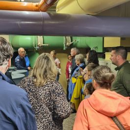Rondleiding door BB-bunker onder het gebouw van Erfgoed Zeeland in Middelburg.