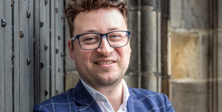 Portretfoto van Wilco Blaak. 