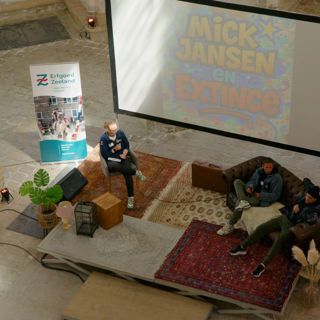 Mick Jansen en Extince in gesprek over de betekenis van hiphopcultuur.