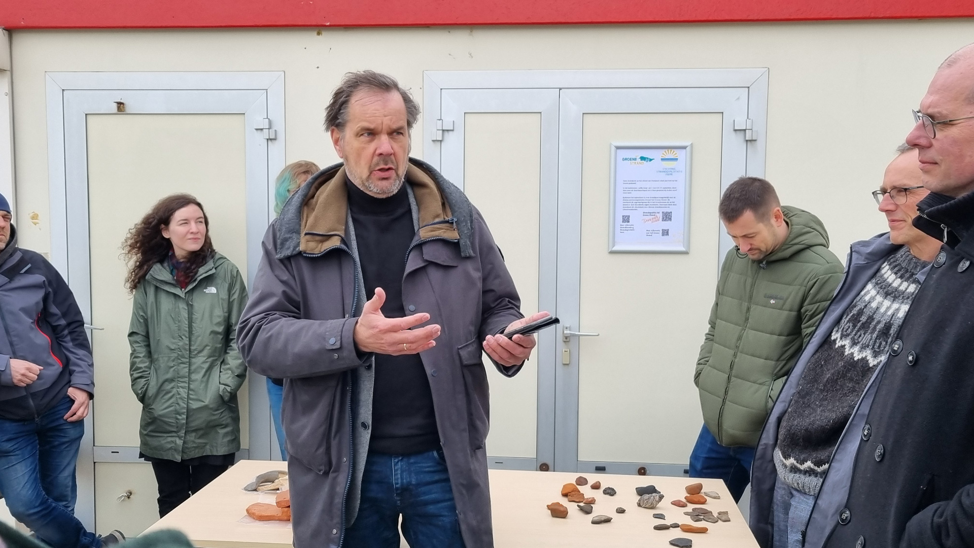 Wethouder Bert Tuk van de Gemeente Veere opent de zoektocht naar Romeins Zeeland.