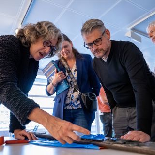 Universiteit leiden toonde een boorkern, vers gestoken in de omgeving van de offerkuil.